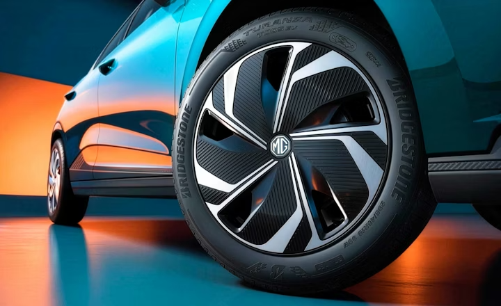 MG4 EV Reichweite – bis zu 545 km kombinierte WLTP-Reichweite mit 77-kWh-Batterie